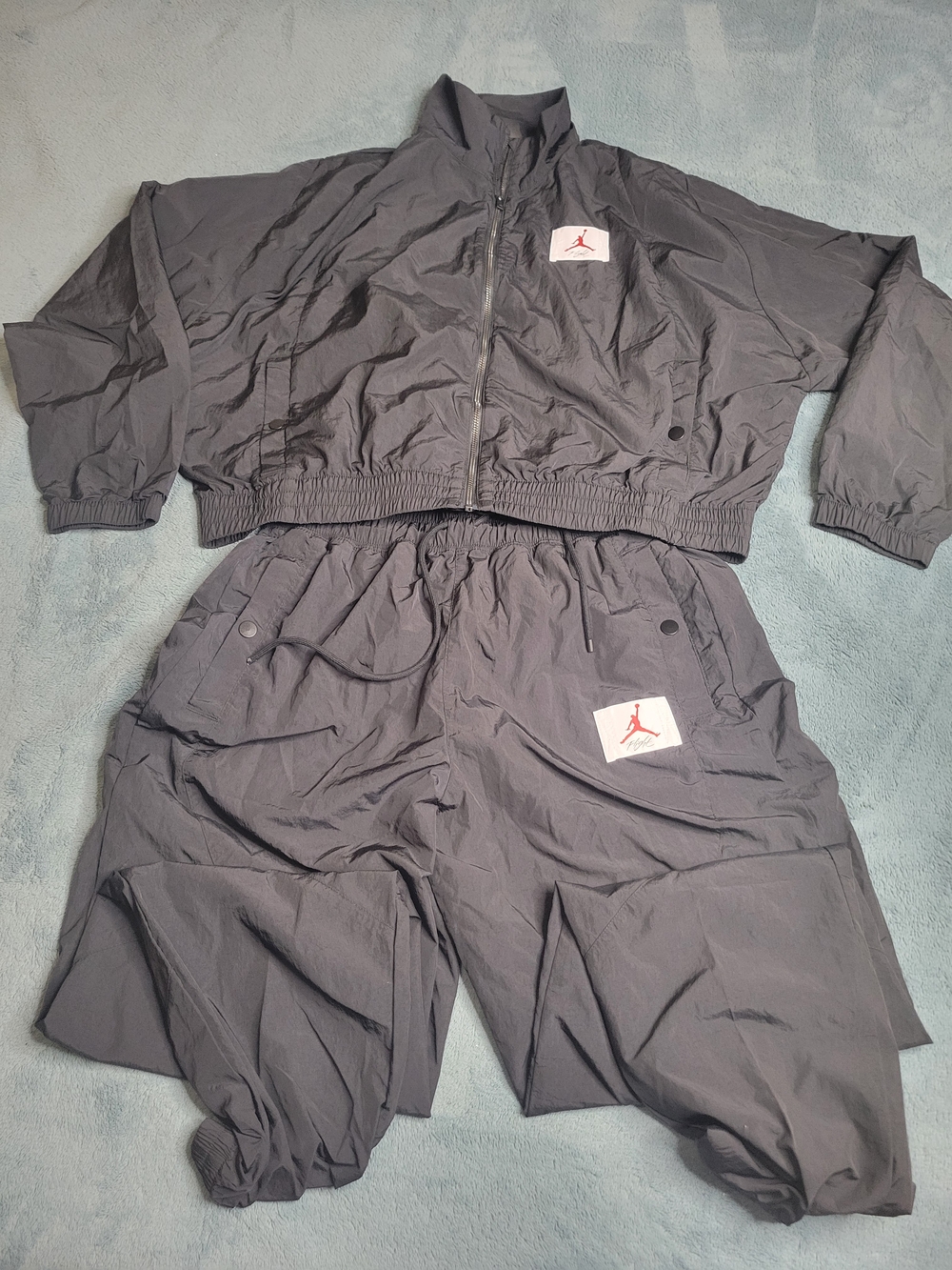 Nike Air Jordan Flight Crinkle Woven Tracksuit Womens Cv7799-001 & Cv7803-011